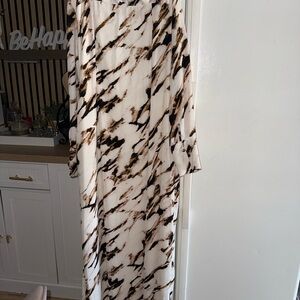 Elegant Animal Print Maxi Dress